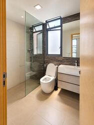 The Luxurie (D19), Condominium #613927891